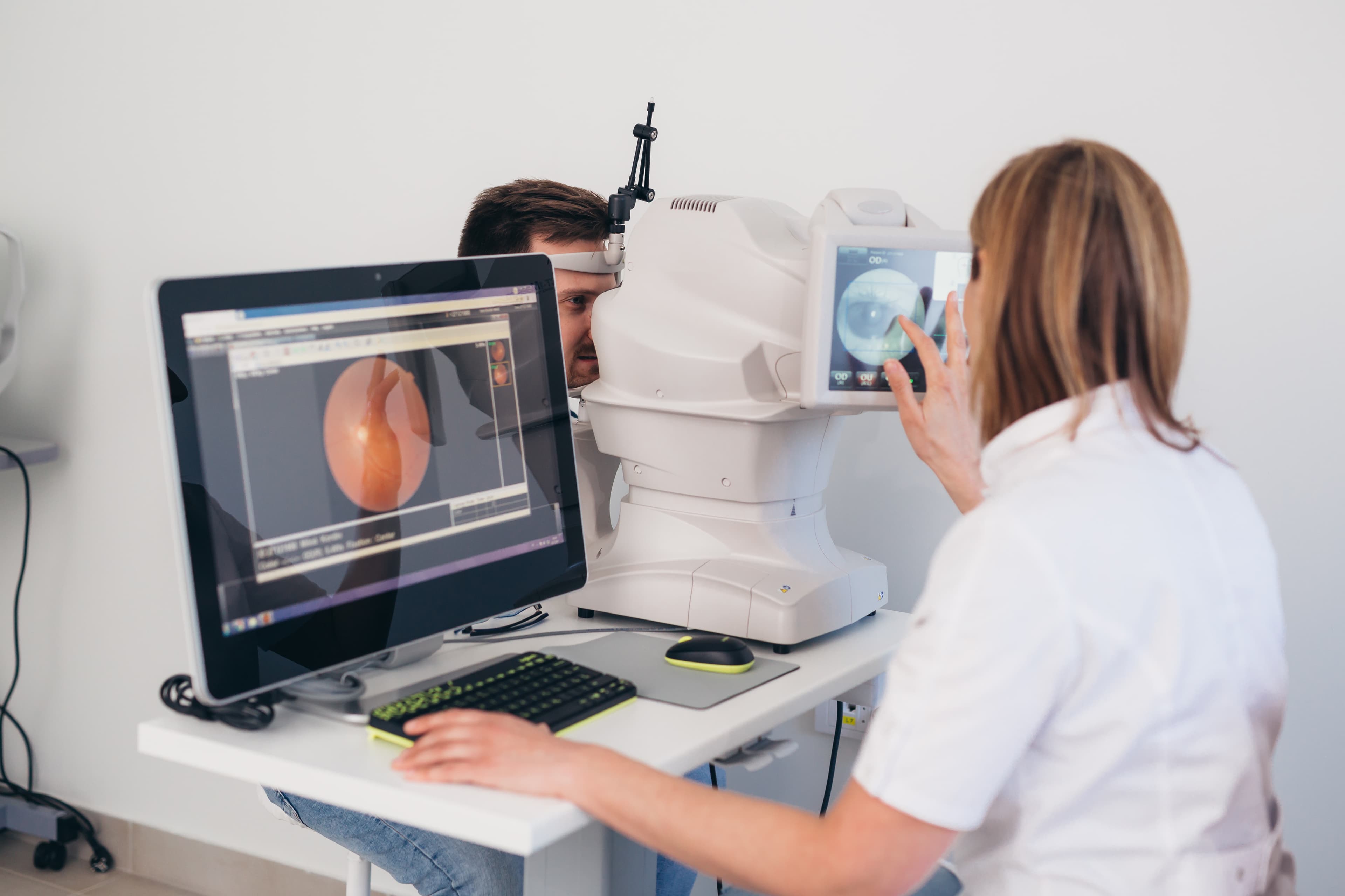 Retina Specialist